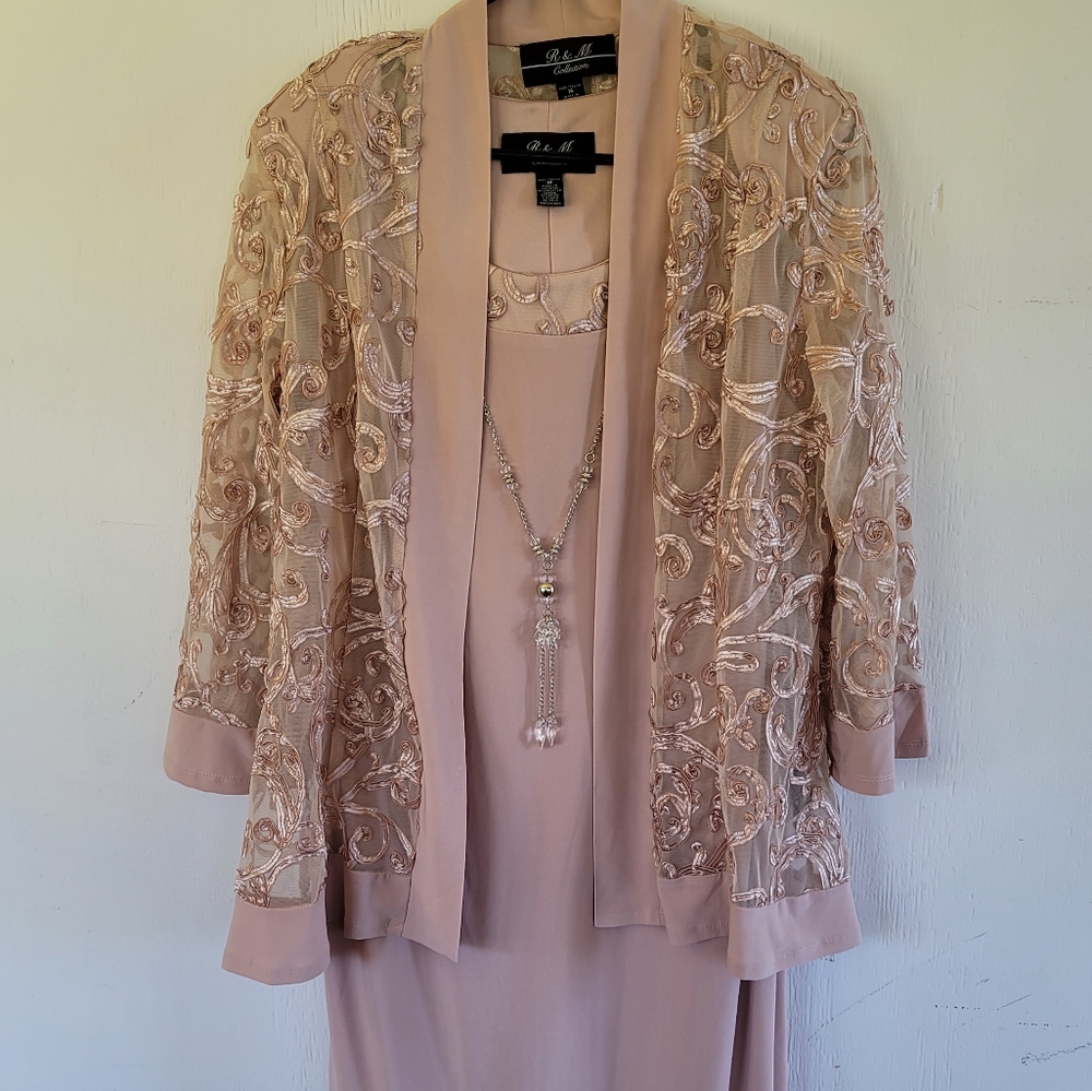 Mother's of the bride/groom dress